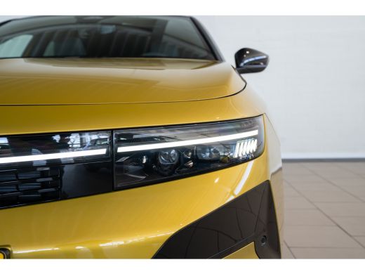 Opel Astra 1.6 Turbo Plug In Hybrid Ultimate | Schuif-Kanteldak | Suede Bekleding | Camera | Navigatie | Hea... ActivLease financial lease