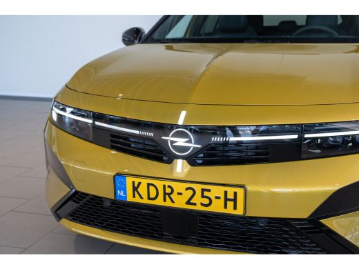 Opel Astra 1.6 Turbo Plug In Hybrid Ultimate | Schuif-Kanteldak | Suede Bekleding | Camera | Navigatie | Hea... ActivLease financial lease