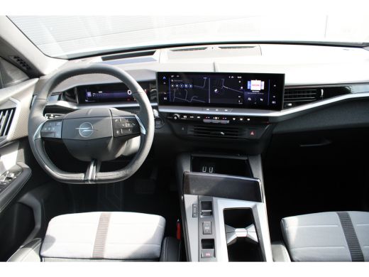 Opel Grandland 1.2 Turbo Hybrid GS | Automaat | Navigatie | Camera voor + achter | Stoelverwarming | Apple carpl... ActivLease financial lease