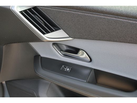 Opel Grandland 1.2 Turbo Hybrid GS | Automaat | Navigatie | Camera voor + achter | Stoelverwarming | Apple carpl... ActivLease financial lease