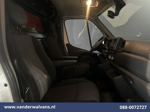 Opel Movano 2.3 Turbo 136pk L2H3 Euro6 Airco | Camera | Imperiaal | LED | 2500kg Trekhaak | Cruisecontrol Par... ActivLease financial lease