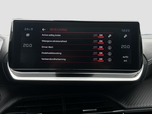 Peugeot 208 1.2 PureTech GT Line 130pk! | Pano | Cruise Control | Stoelverwarming | CarPlay | Leder | ActivLease financial lease