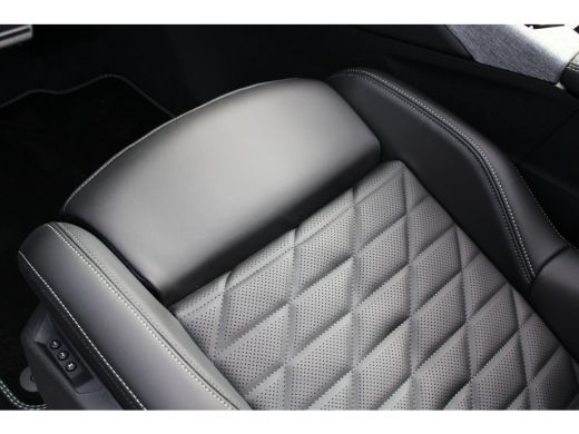 Peugeot 3008 1.6 plug-in Hybrid 195 GT Exclusive | Panorama/schuifdak | Lederen bekleding | Massage | Stoelver... ActivLease financial lease