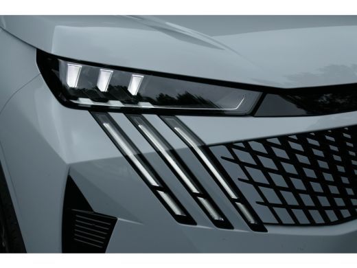 Peugeot 5008 1.2 HYBRID 145PK 7-ZITS GT AUTOMAAT / CAMERA / KEYLESS / FULL-LED / STOELVERWARMING / ELEKTR. ACH... ActivLease financial lease