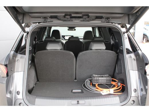 Peugeot 5008 1.6 Plug-in Hybrid 195 GT Exclusive | Panorama/schuifdak | Lederen bekleding | Massage | Stoelver... ActivLease financial lease