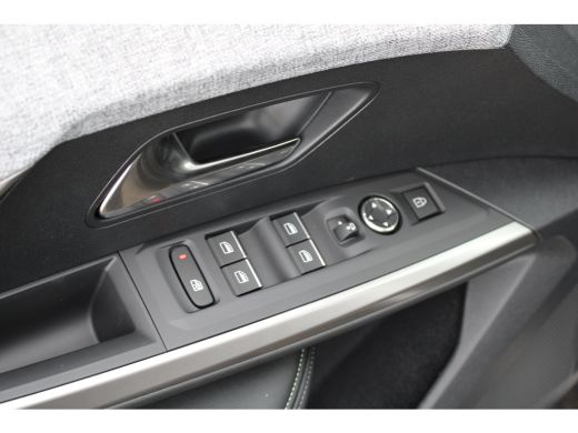 Peugeot 5008 1.6 Plug-in Hybrid 195 GT Exclusive | Panorama/schuifdak | Lederen bekleding | Massage | Stoelver... ActivLease financial lease