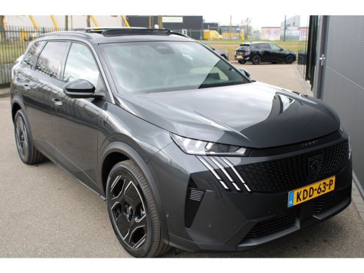Peugeot 5008 1.6 Plug-in Hybrid 195 GT Exclusive | Panorama/schuifdak | Lederen bekleding | Massage | Stoelver... ActivLease financial lease