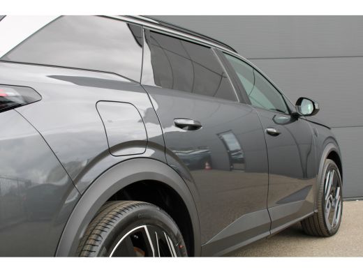 Peugeot 5008 1.6 Plug-in Hybrid 195 GT Exclusive | Panorama/schuifdak | Lederen bekleding | Massage | Stoelver... ActivLease financial lease