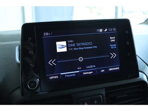 Peugeot Partner 1.5 BlueHDi 130 EAT8 S&S L2 | Cruise Control | Trekhaak | Camera | 3-Zits | Navi | Carplay | Beti... ActivLease financial lease