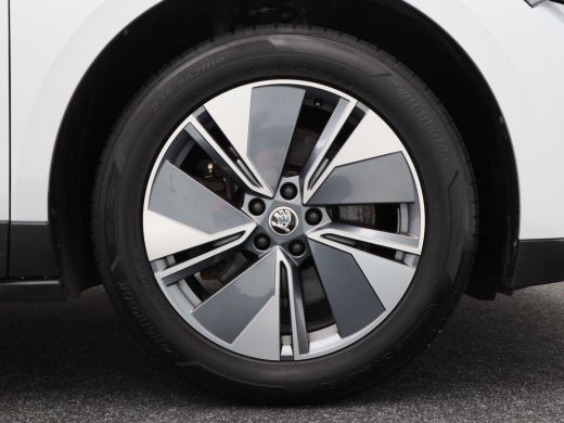 Skoda Enyaq iV 80 Business Edition Plus 204 Pk | Trekhaak | Stoelverwarming | Adaptive cruise | Matrix LED | Cam... ActivLease financial lease