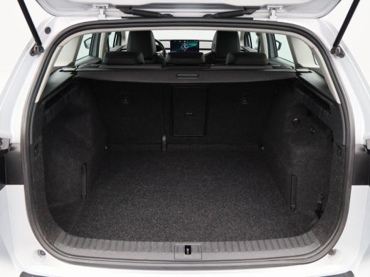 Skoda Enyaq iV 80 Business Edition Plus 204 Pk | Trekhaak | Stoelverwarming | Adaptive cruise | Matrix LED | Cam... ActivLease financial lease