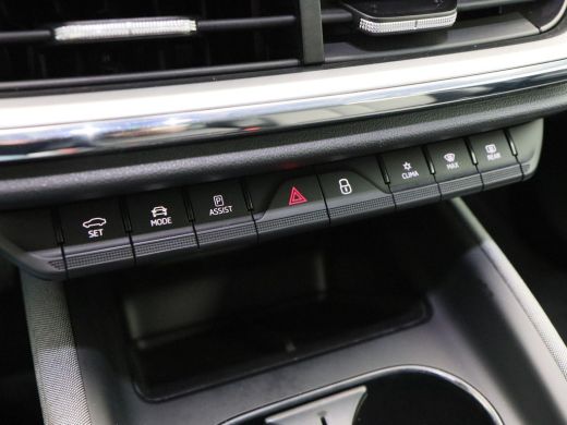 Skoda Enyaq iV 80 Business Edition Plus 204 Pk | Trekhaak | Stoelverwarming | Adaptive cruise | Matrix LED | Cam... ActivLease financial lease