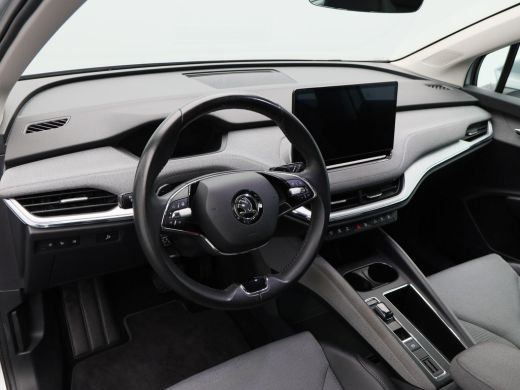 Skoda Enyaq iV 80 Business Edition Plus 204 Pk | Trekhaak | Stoelverwarming | Adaptive cruise | Matrix LED | Cam... ActivLease financial lease