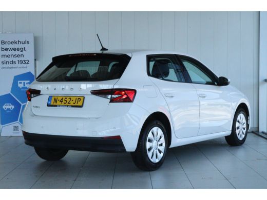 Skoda Fabia 1.0 MPI Greentech Ambition | Cruise Control | Stoelverwarming | Carplay | Sensoren | Airco | Radio ActivLease financial lease