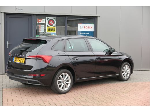 Skoda Scala 1.0 TSI 110pk H6 Sport Business. Panoramadak , Led, Stoelverwarming, Achteruitrijcamera , PDC , C... ActivLease financial lease