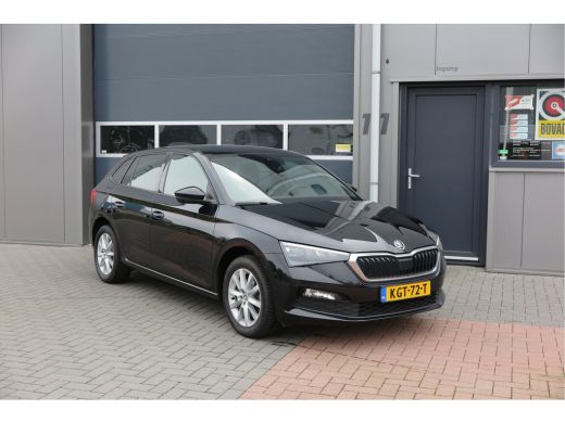 Skoda Scala 1.0 TSI 110pk H6 Sport Business. Panoramadak , Led, Stoelverwarming, Achteruitrijcamera , PDC , C... ActivLease financial lease