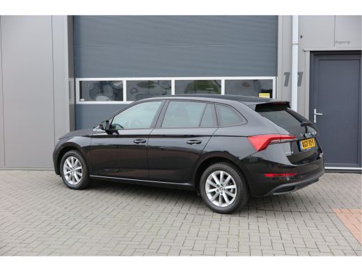 Skoda Scala 1.0 TSI 110pk H6 Sport Business. Panoramadak , Led, Stoelverwarming, Achteruitrijcamera , PDC , C... ActivLease financial lease