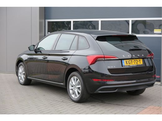 Skoda Scala 1.0 TSI 110pk H6 Sport Business. Panoramadak , Led, Stoelverwarming, Achteruitrijcamera , PDC , C... ActivLease financial lease