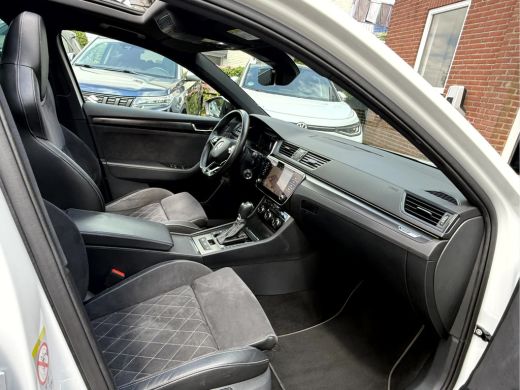 Skoda Superb Combi 1.4 TSI iV Sportline Business Panoramadak, Trekhaak ActivLease financial lease