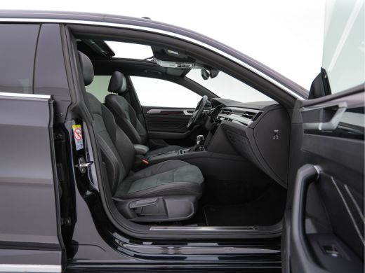 Volkswagen Arteon 1.4 TSI eHybrid R-Line Business (Plug-in) {SoH-90%} (INCL-BTW) *PANO | LEATHER-ARTVELOURS | FULL-... ActivLease financial lease