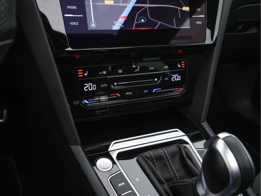 Volkswagen Arteon 1.4 TSI eHybrid R-Line Business (Plug-in) {SoH-90%} (INCL-BTW) *PANO | LEATHER-ARTVELOURS | FULL-... ActivLease financial lease