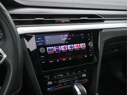 Volkswagen Arteon 1.4 TSI eHybrid R-Line Business (Plug-in) {SoH-90%} (INCL-BTW) *PANO | LEATHER-ARTVELOURS | FULL-... ActivLease financial lease