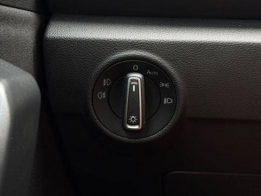 Volkswagen T-Roc 1.0 TSI 110 pk Style | Parkeersensoren | Navigatie | Cruise control adaptief | ActivLease financial lease