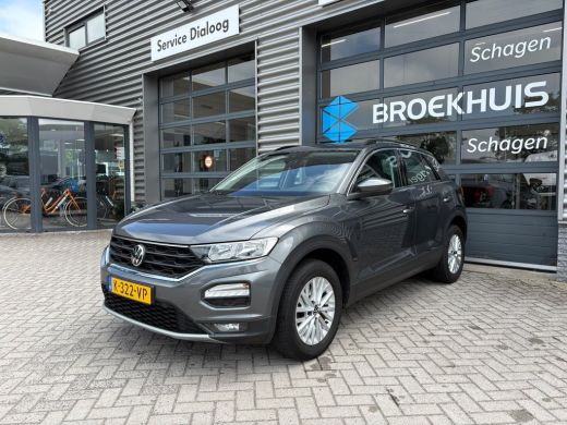 Volkswagen T-Roc 1.0 TSI 110 pk Style | Parkeersensoren | Navigatie | Cruise control adaptief | ActivLease financial lease