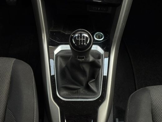 Volkswagen T-Roc 1.0 TSI 110 pk Style | Parkeersensoren | Navigatie | Cruise control adaptief | ActivLease financial lease