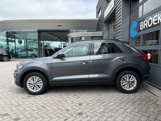 Volkswagen T-Roc 1.0 TSI 110 pk Style | Parkeersensoren | Navigatie | Cruise control adaptief | ActivLease financial lease