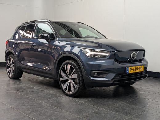 Volvo  XC40 Recharge Pro | Trekhaak | 360 Camera | Warmtepomp | Stuurwiel en stoelen verwarmd | ActivLease financial lease