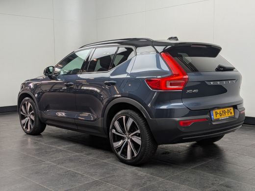 Volvo  XC40 Recharge Pro | Trekhaak | 360 Camera | Warmtepomp | Stuurwiel en stoelen verwarmd | ActivLease financial lease