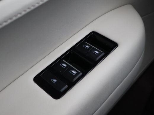 Aiways U5 63kWh SHOWROOM + 19 INCH LMV | ADAPTIVE CRUISE | LEDER | 360 CAMERA | APPLE CARPLAY | LED ActivLease financial lease