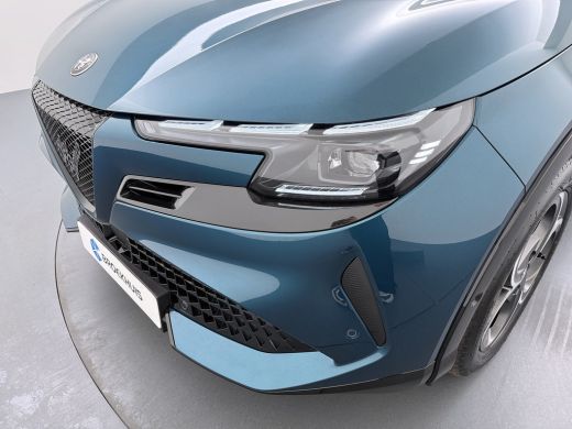 Alfa Romeo Junior Ibrida Sport Speciale | "Sport Speciale" alcantara bekleding met witte accenten - 6-voudig elektr... ActivLease financial lease