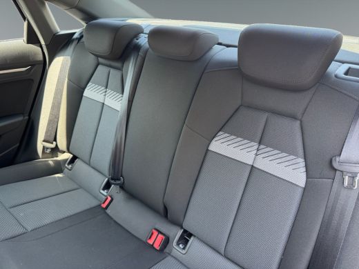Audi A3 Limousine 30 115pk TFSI Advanced edition Achterklep met comfortopening | Cruise control | Audi vi... ActivLease financial lease