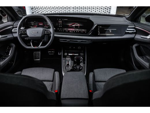 Audi A5 Avant 2.0 e-hybrid quattro S edition | Panoramadak | Sfeerverlichting | 360 Camera | Stoelverwarm... ActivLease financial lease