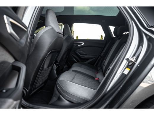 Audi A5 Avant 2.0 e-hybrid quattro S edition | Panoramadak | Sfeerverlichting | 360 Camera | Stoelverwarm... ActivLease financial lease