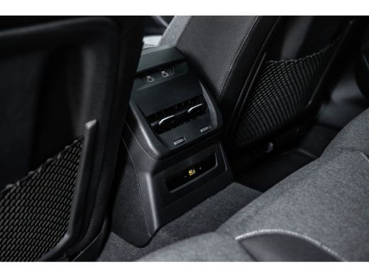 Audi A5 Avant 2.0 e-hybrid quattro S edition | Panoramadak | Sfeerverlichting | 360 Camera | Stoelverwarm... ActivLease financial lease