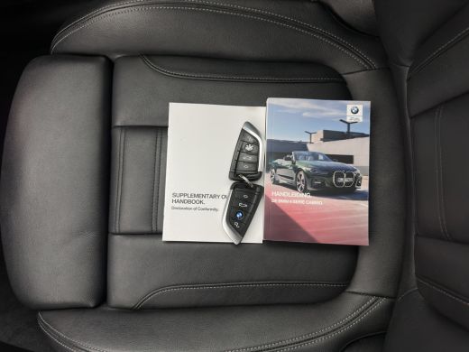 BMW 4 Serie Cabrio M440i xDrive High Executive (INCL-BTW) *LEATHER | LASER-LED | MEMORY-PACK | DIGI-COCKPIT |... ActivLease financial lease