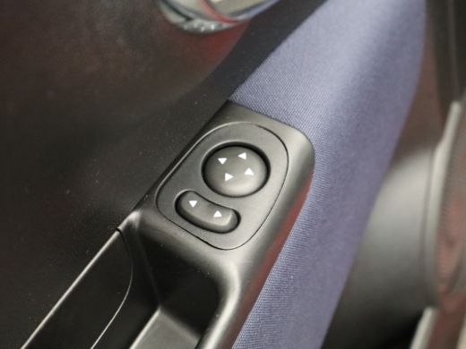 Fiat 500 1.0 Hybrid Cult Lage KM | Airco | Bluetooth Telefoonverbinding ActivLease financial lease