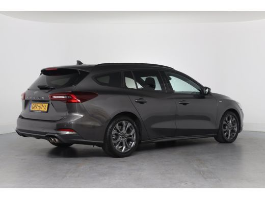 Ford Focus 1.0 EcoBoost Hybrid ST Line | 1e Eigenaar! | Winterpack | LED | Clima | Navi | Cruise Control | K... ActivLease financial lease