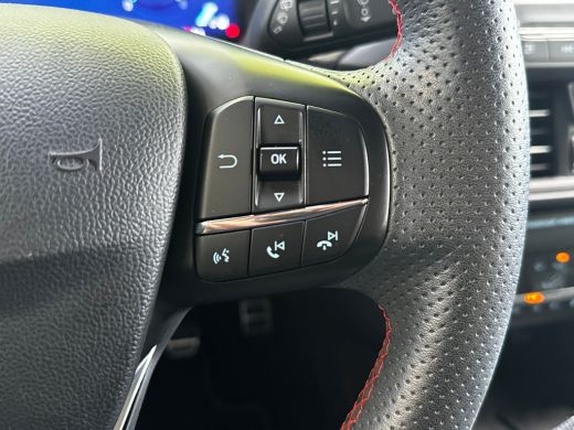 Ford Focus 1.0 Hybrid 125 PK ST Line X | STUUR, STOEL EN VOORRUITVERWARMING| KEYLESS ENTRY & START| CAMERA +... ActivLease financial lease