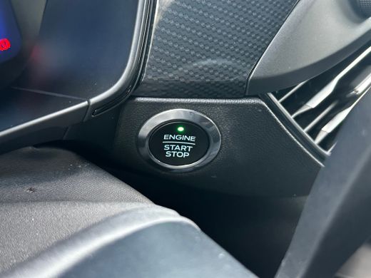Ford Focus 1.0 Hybrid 125 PK ST Line X | STUUR, STOEL EN VOORRUITVERWARMING| KEYLESS ENTRY & START| CAMERA +... ActivLease financial lease