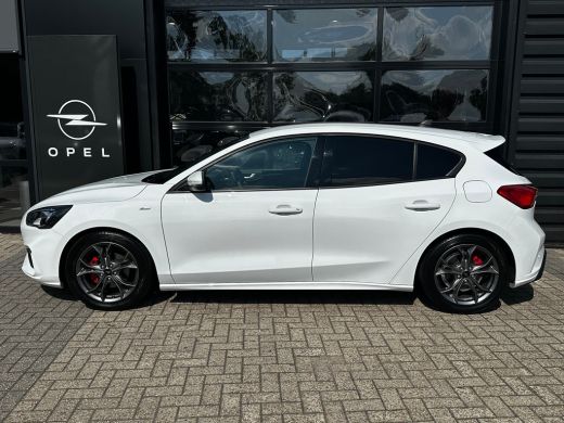 Ford Focus 1.0 Hybrid 125 PK ST Line X | STUUR, STOEL EN VOORRUITVERWARMING| KEYLESS ENTRY & START| CAMERA +... ActivLease financial lease