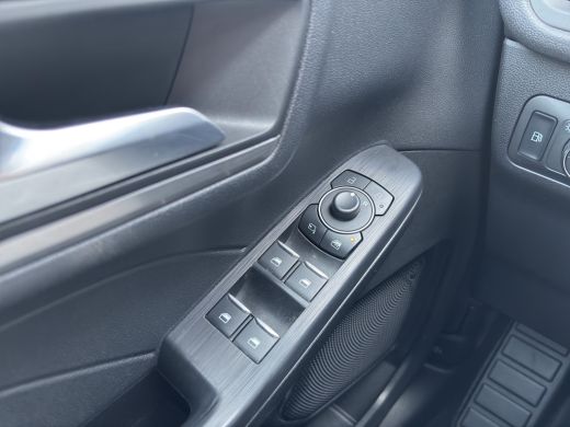 Ford Kuga 2.5 PHEV Titanium | Stoelverwarming | Cruise Control | Org. NL | Apple Carplay ActivLease financial lease