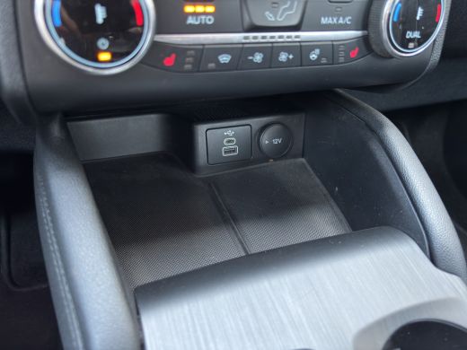 Ford Kuga 2.5 PHEV Titanium | Stoelverwarming | Cruise Control | Org. NL | Apple Carplay ActivLease financial lease