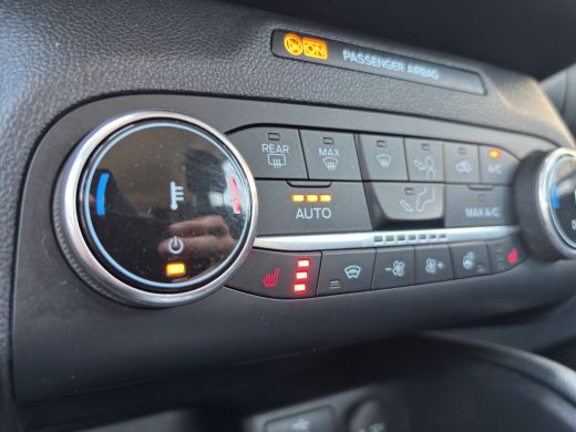 Ford Kuga 2.5 PHEV Titanium | Stoelverwarming | Cruise Control | Org. NL | Apple Carplay ActivLease financial lease