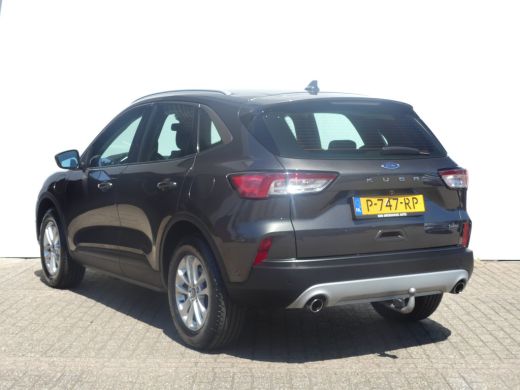 Ford Kuga 2.5 PHEV Titanium | TREKHAAK | CAMERA V+A | ADAPTIVE CRUISE | DODEHOEKDETECTIE | PARKEERSENSOREN ... ActivLease financial lease