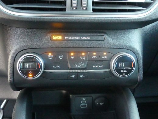 Ford Kuga 2.5 PHEV Titanium | TREKHAAK | CAMERA V+A | ADAPTIVE CRUISE | DODEHOEKDETECTIE | PARKEERSENSOREN ... ActivLease financial lease