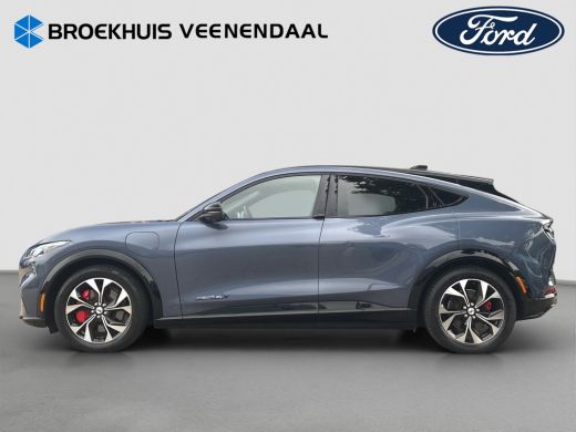 Ford Mustang Mach-E Mach-E Extended AWD 98 kWh | Pano | Trekhaak | B&O Audio | 360 camera ActivLease financial lease